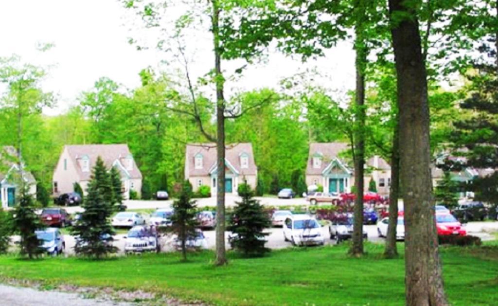 Spruce Hill Inn & Cottages Mansfield Quarto foto